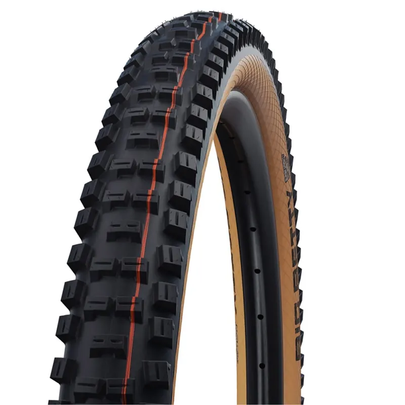 Neumático SCHWALBE BIG BETTY 29x2.40 ADDIX SOFT SUPERGRAVITY Tubeless Ready Blando Negro/Marrón