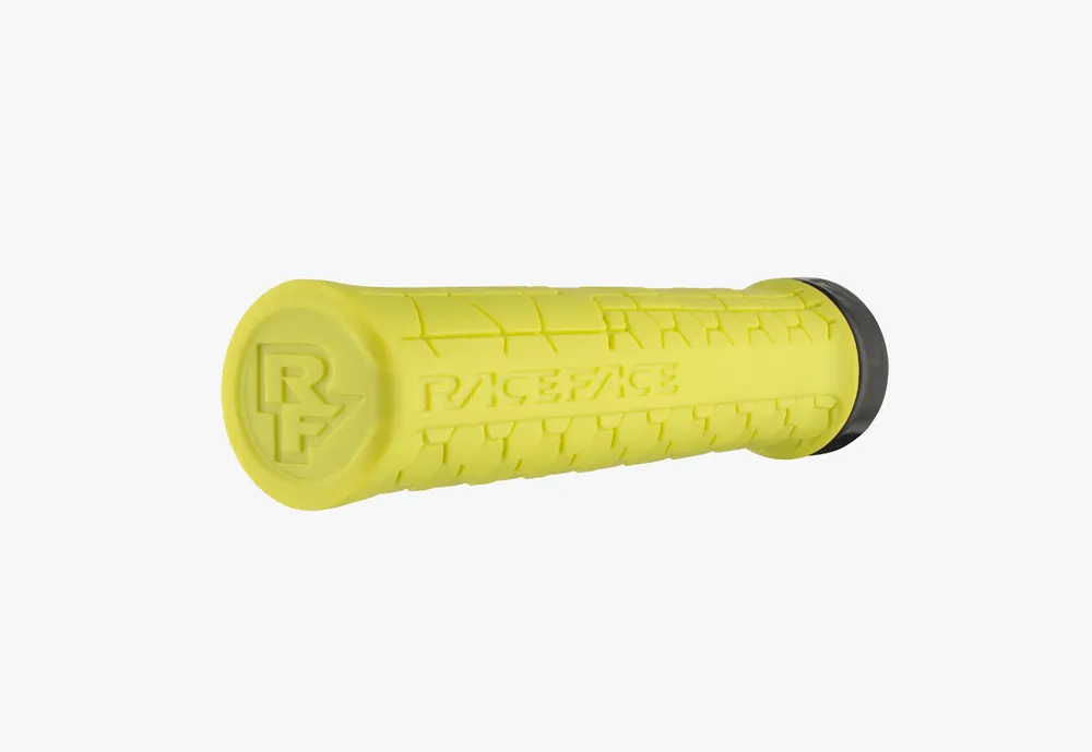 Puños RACE FACE GETTA Lock-On 135mm Amarillo