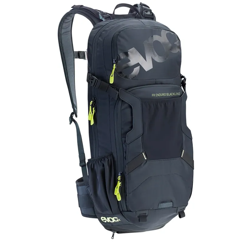 Mochila EVOC PROTECTOR FR ENDURO BLACKLINE 16 L con protección dorsal integrada Negro