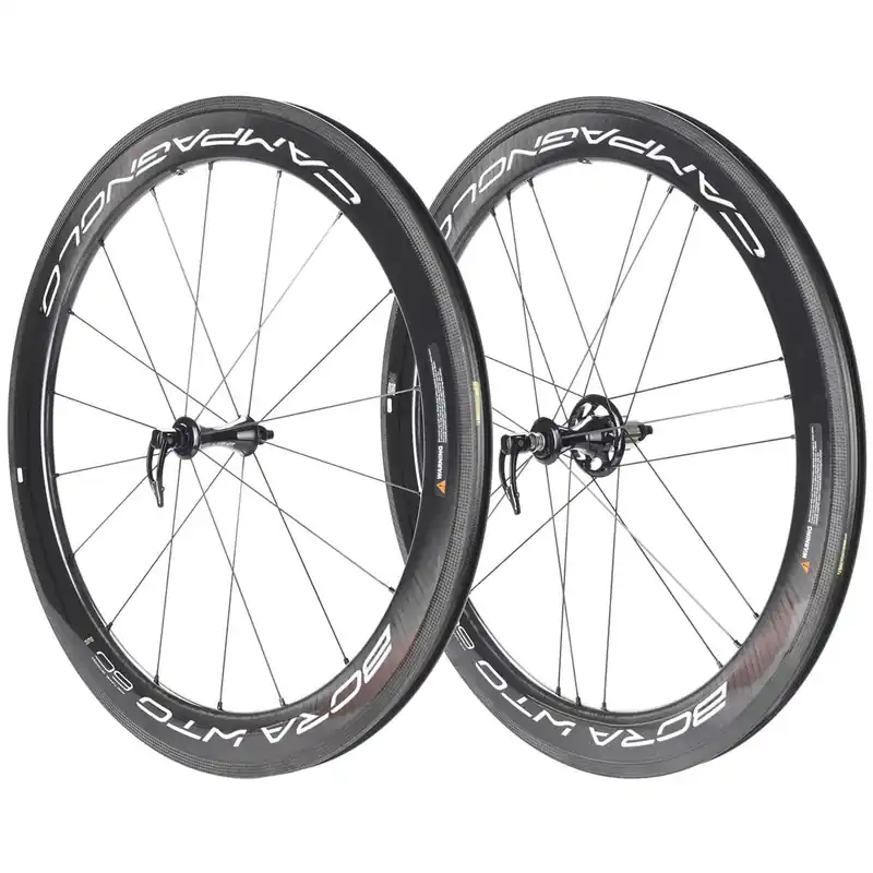 Par de ruedas CAMPAGNOLO BORA WTO 60