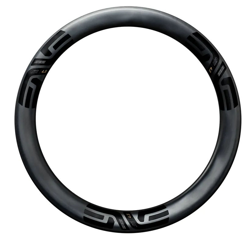 Llanta trasera ENVE SES 4.5 56mm 700c, negra