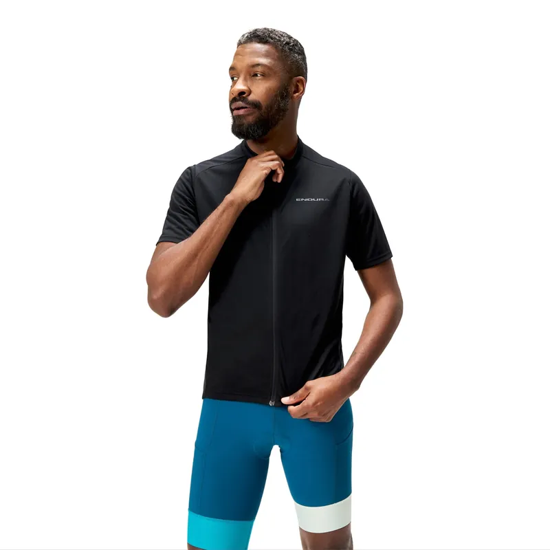 Maillot manga corta ENDURA LOOP ZIPPED Negro