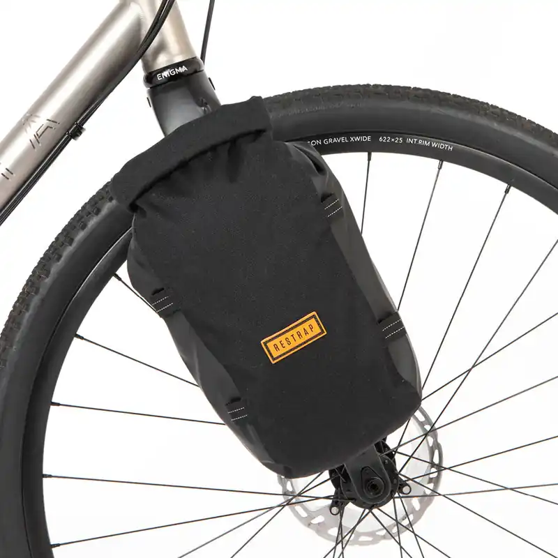 Bolsa de horquilla RESTRAP SWITCH PANNIER 5 L Negro