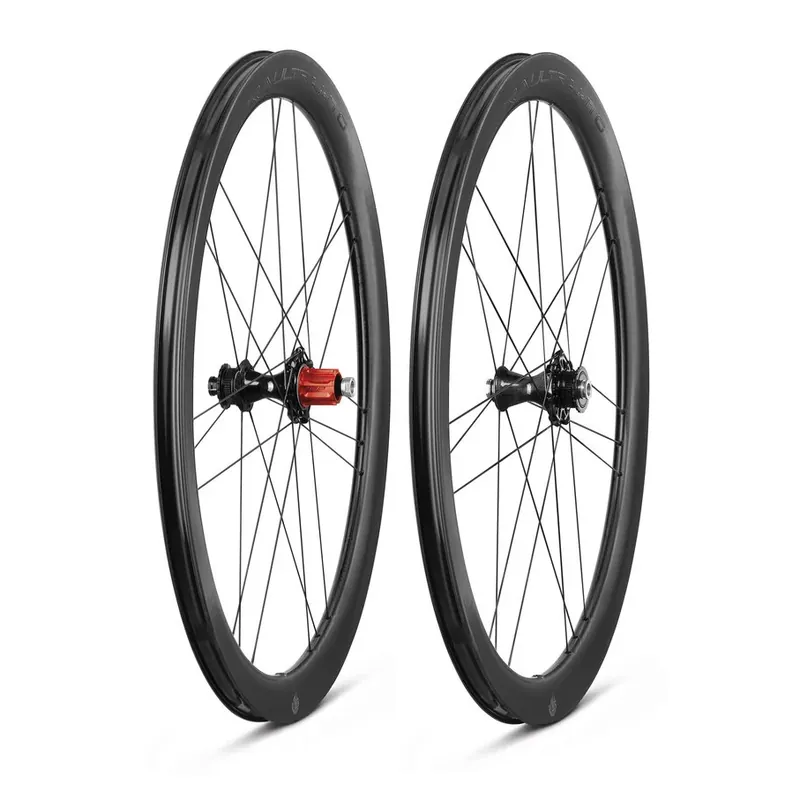 Par de ruedas CAMPAGNOLO BORA ULTRA WTO 45 C23 DISC Tubeless Ready (Center Lock) Cromadas