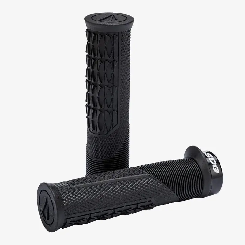 Puños SDG OPEN CORE THRICE 136 mm Negro