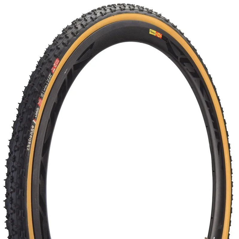 Neumático tubular CHALLENGE LIMUS PRO 700x33c Beige
