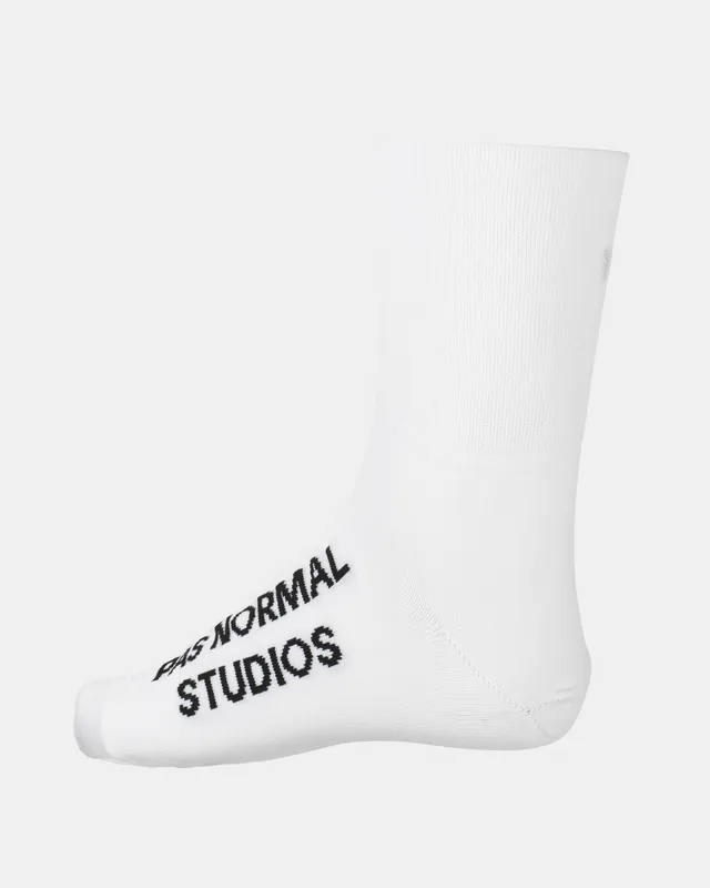 Cubrezapatillas Pas Normal Studios Logo Unisex Blanco