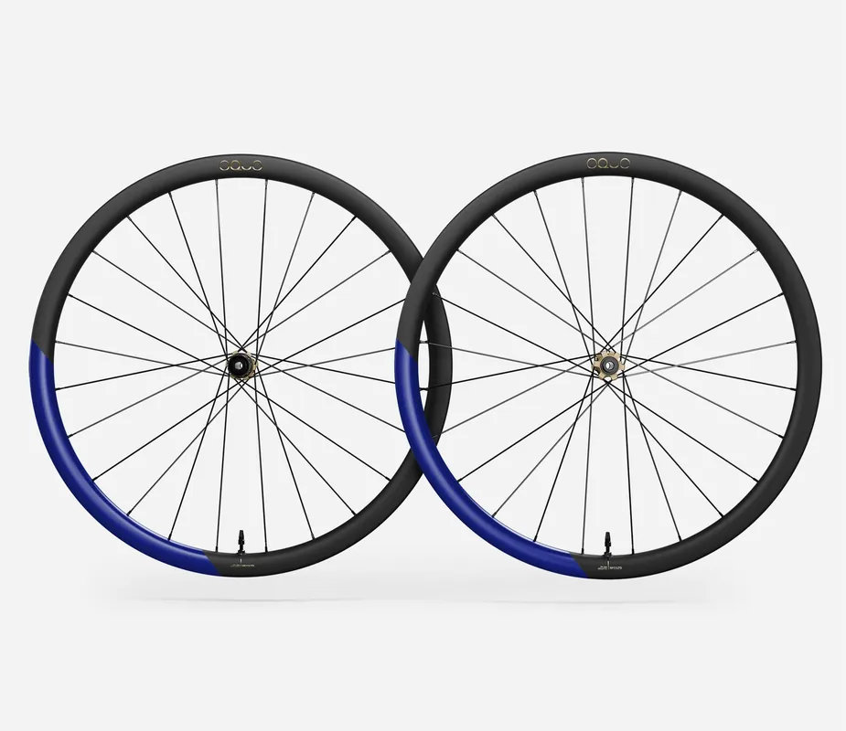 Oquo Juego Ruedas Gravel RP35LTD Shimano HG Cobalt Blue