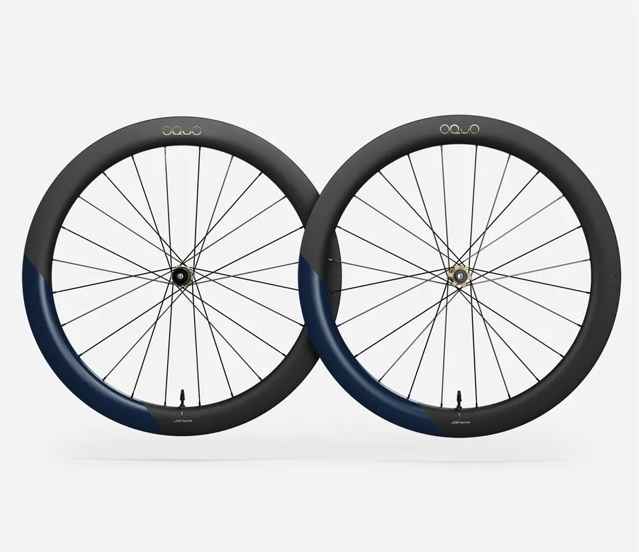 Oquo Juego Ruedas Carretera RA57LTD Shimano HG Metallic Navy Blue