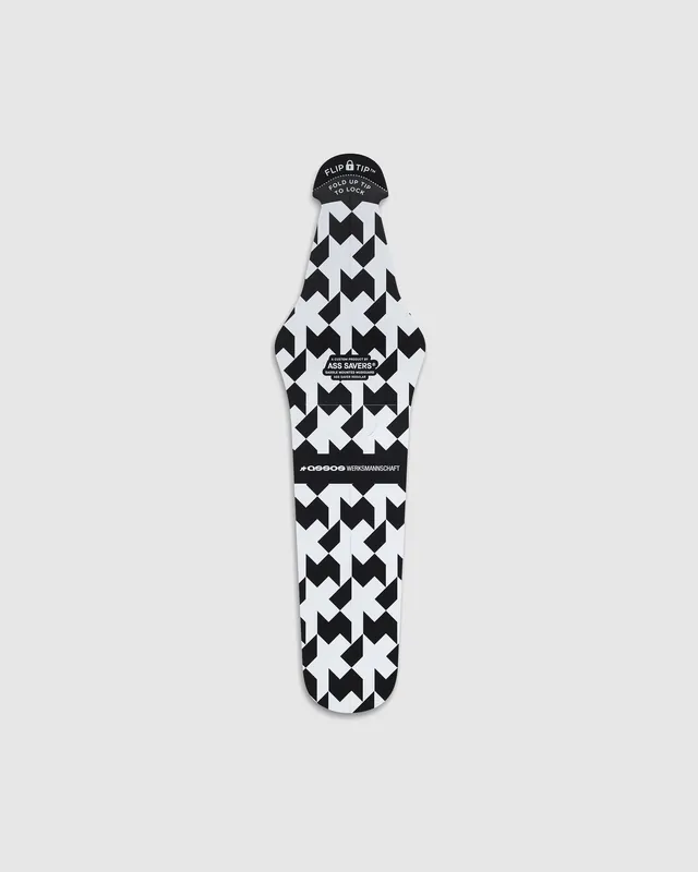 Assos Monograma Guardabarros Black Series