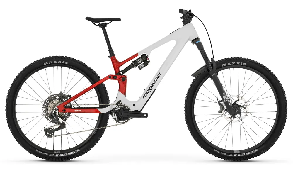 Megamo Reason AL 05 Avinox M2S 2027 White Red
