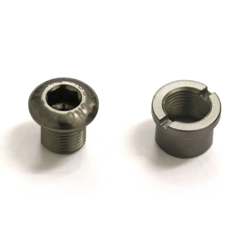 Tornillo y tuerca titanio Gr5 largos para platos 1UD