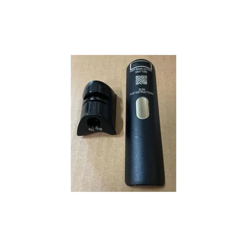Cierre tija sillín Invisible Giant con adaptador para tijas D-FUSE