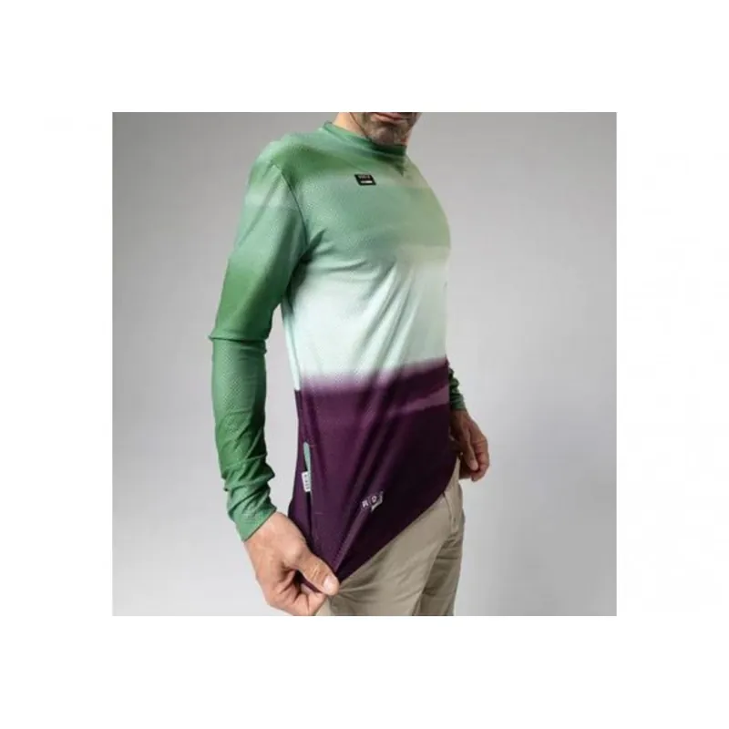 Camiseta Manga Larga Gobik Terrain DYE Hombre