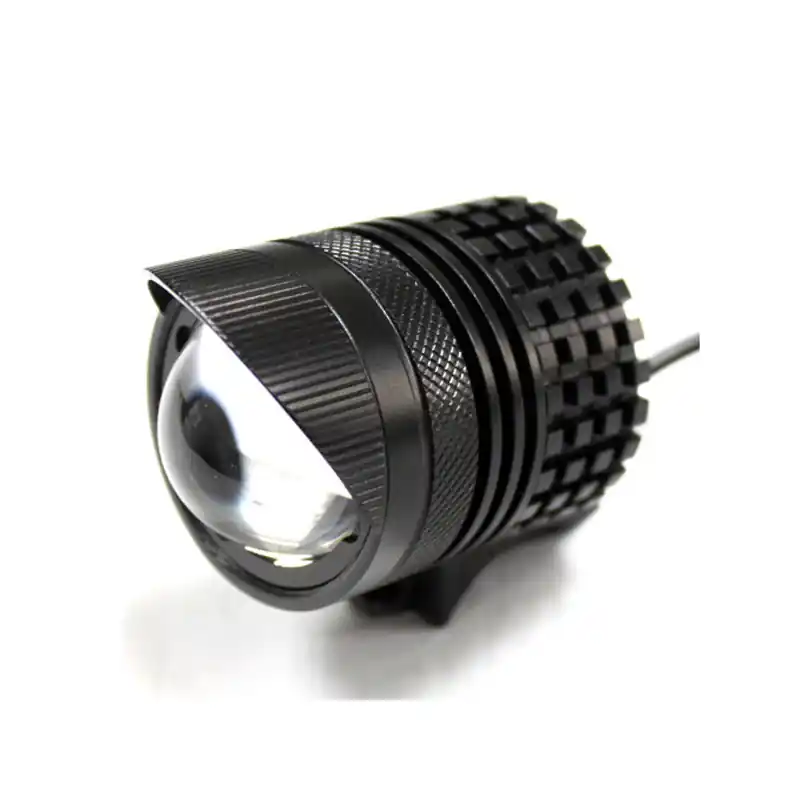 LINTERNA LED XML-T6 1800 LUMEN CON ZOOM Y BATERIA