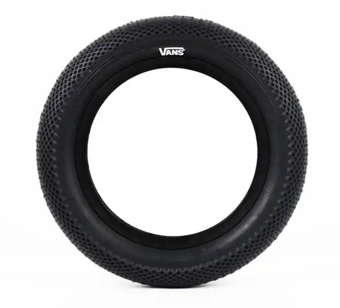 Cubierta BMX Cult X Vans 18″ Negra